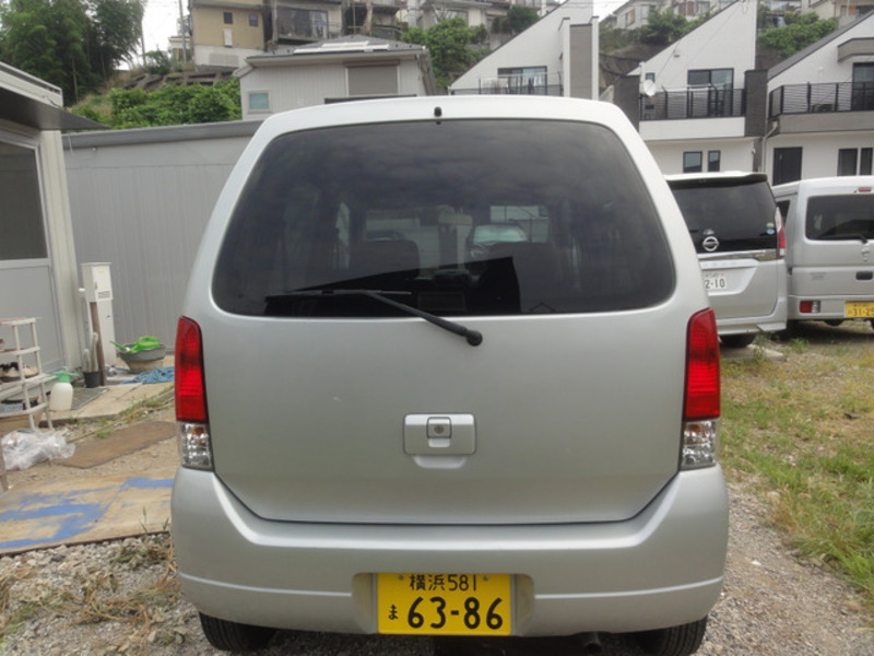 WAGON R
