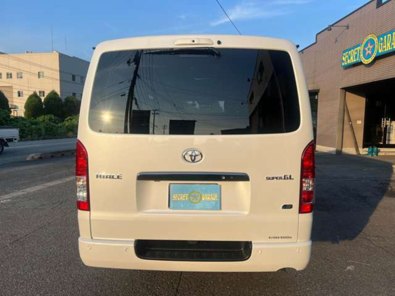 HIACE VAN