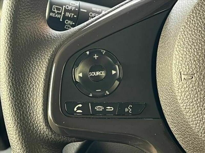 N BOX