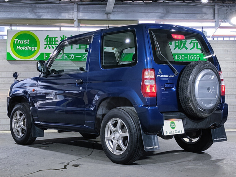 PAJERO MINI