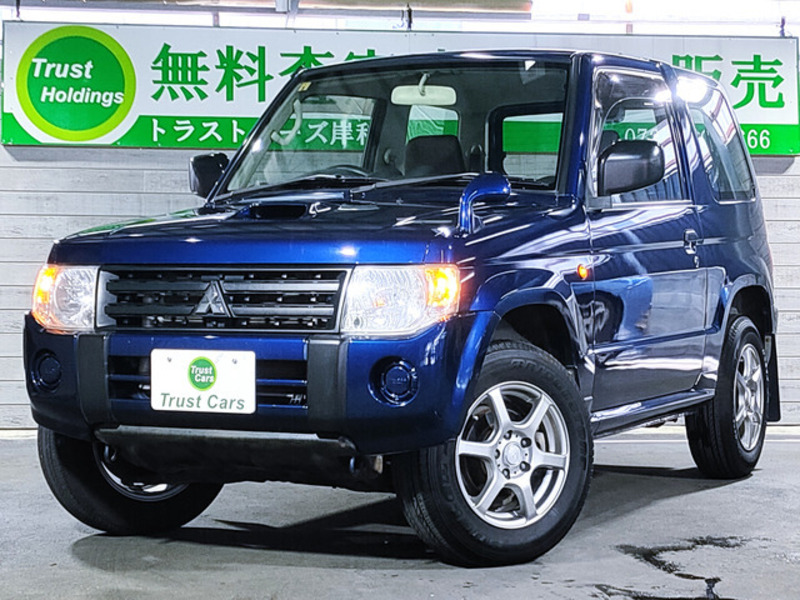 MITSUBISHI PAJERO MINI