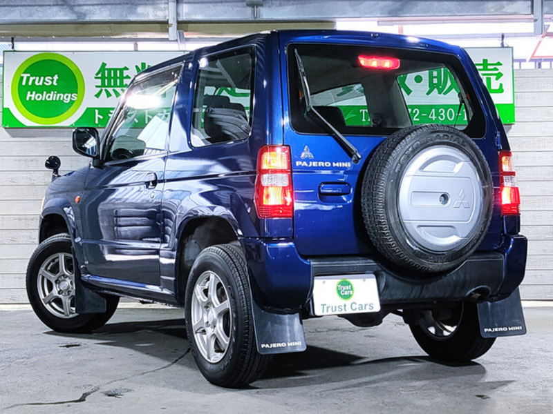 PAJERO MINI