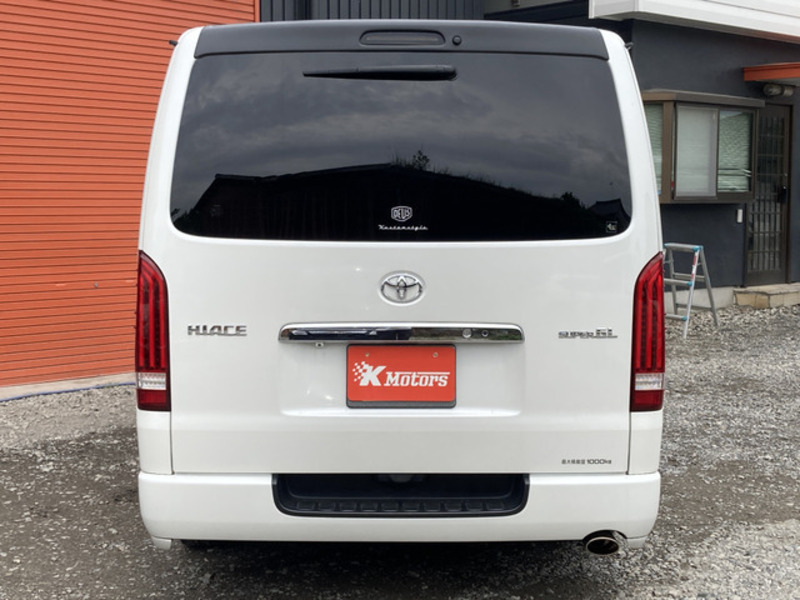 HIACE VAN