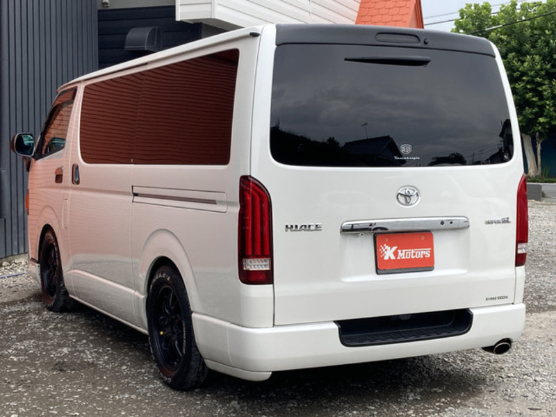 HIACE VAN