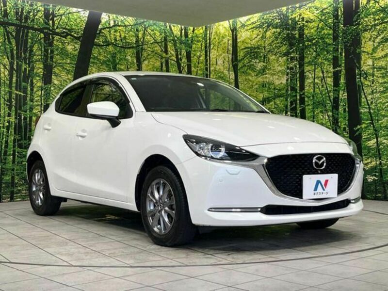 MAZDA2