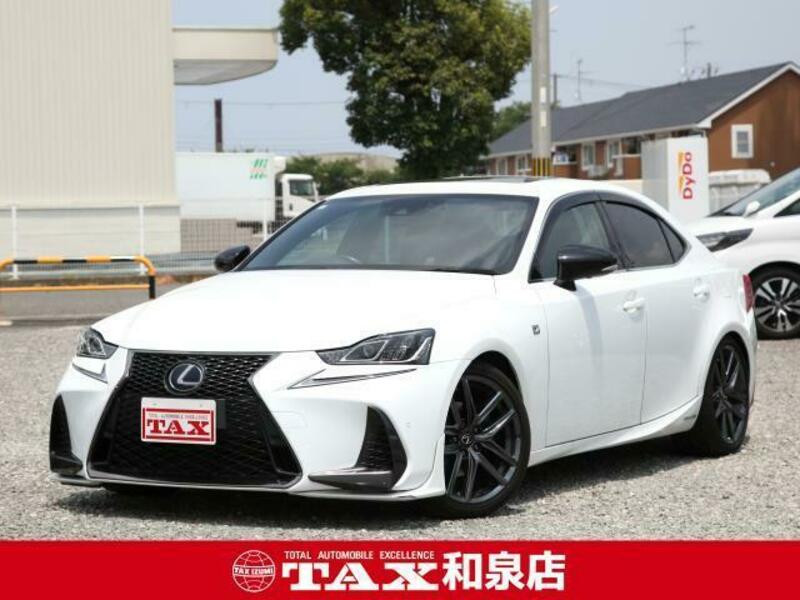 LEXUS IS