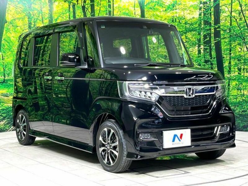 N BOX CUSTOM