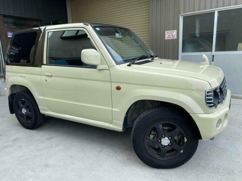 PAJERO MINI
