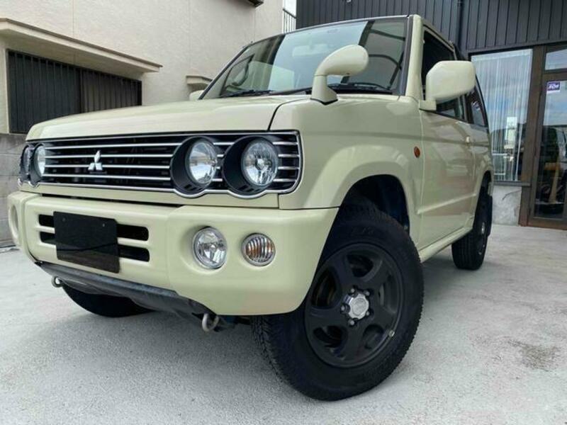 PAJERO MINI