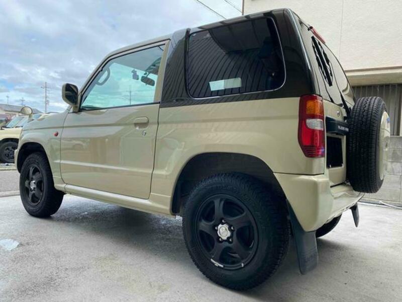 PAJERO MINI
