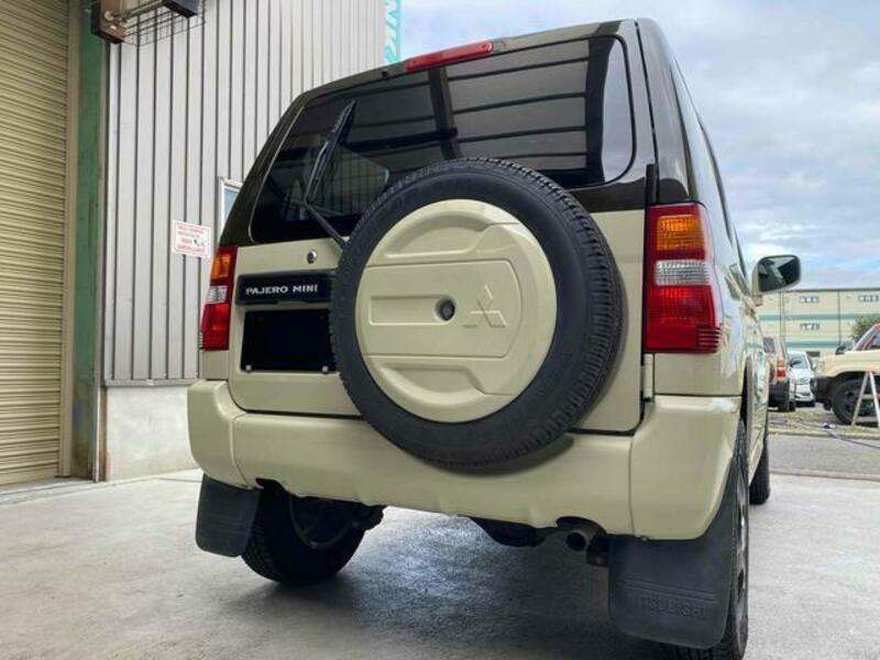 PAJERO MINI