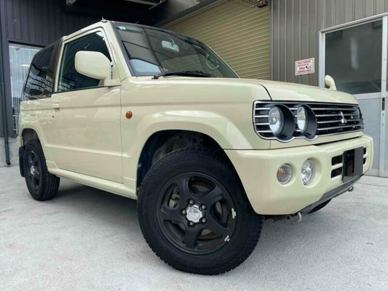 PAJERO MINI