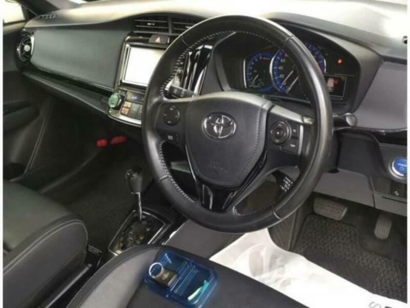COROLLA FIELDER