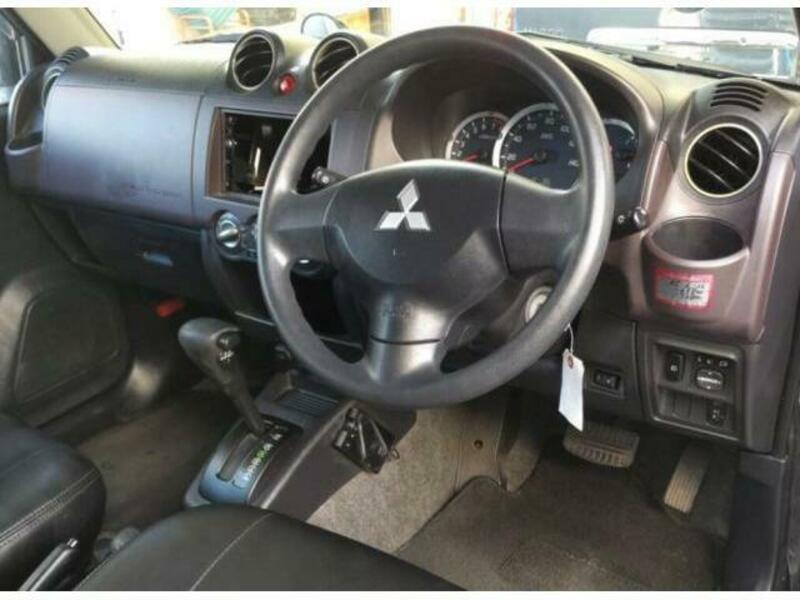 PAJERO MINI