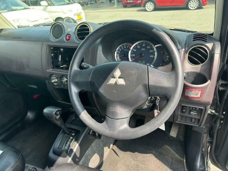 PAJERO MINI