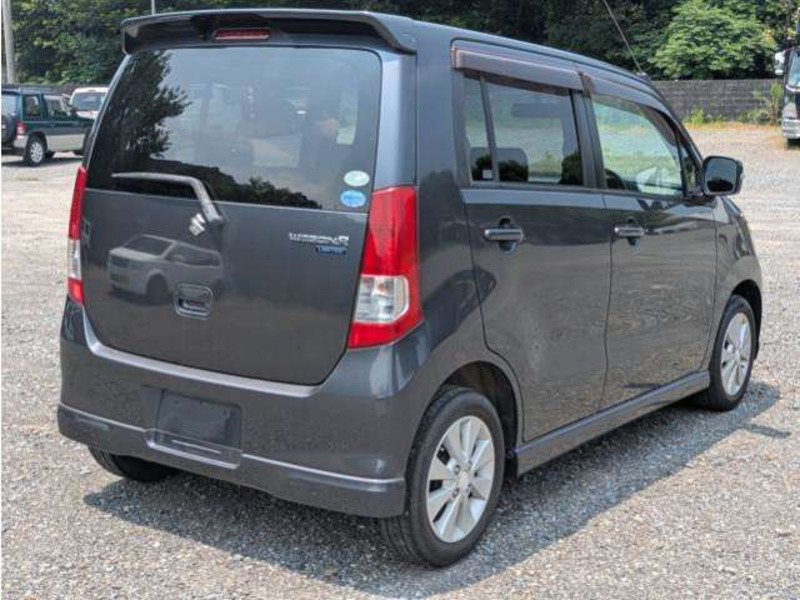 WAGON R