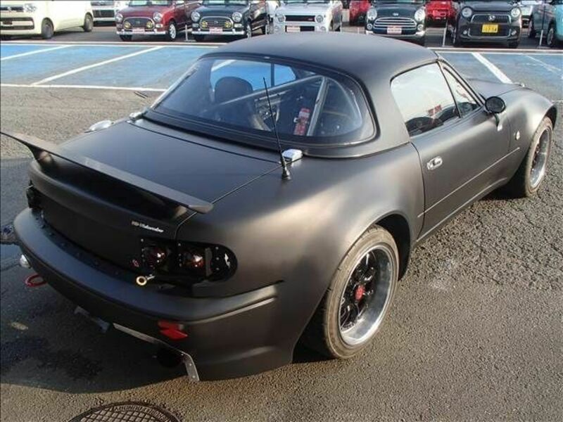 EUNOS ROADSTER