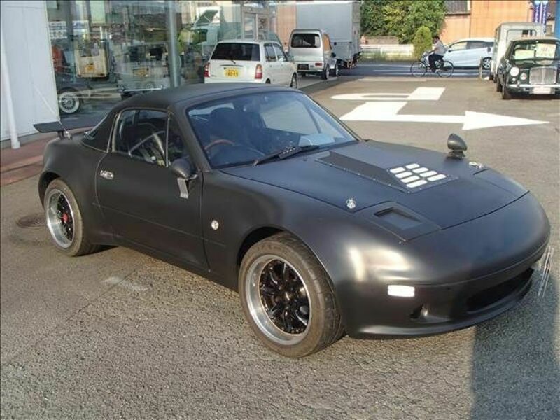 EUNOS ROADSTER