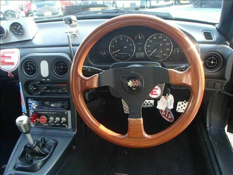 EUNOS ROADSTER