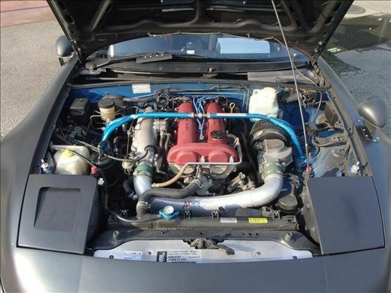 EUNOS ROADSTER