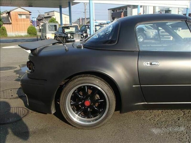 EUNOS ROADSTER