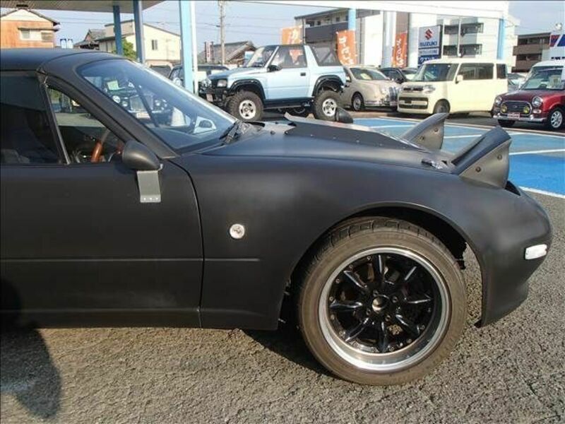 EUNOS ROADSTER