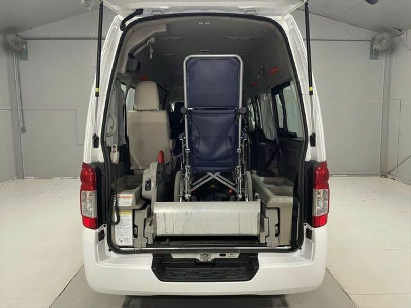 NV350 CARAVAN