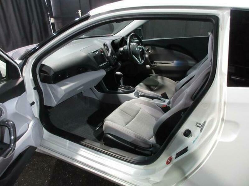 CR-Z