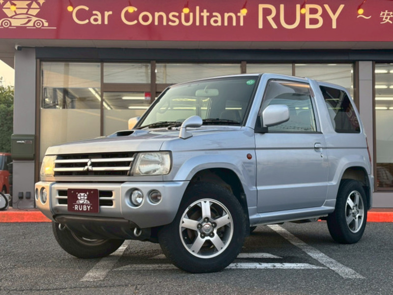 MITSUBISHI PAJERO MINI