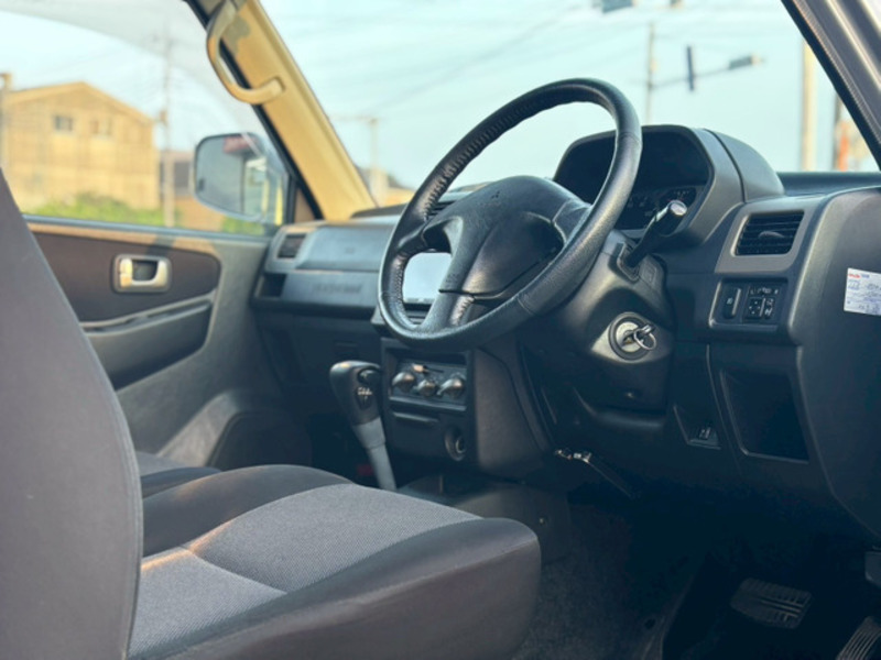 PAJERO MINI