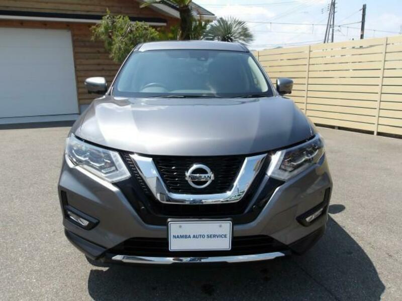X-TRAIL