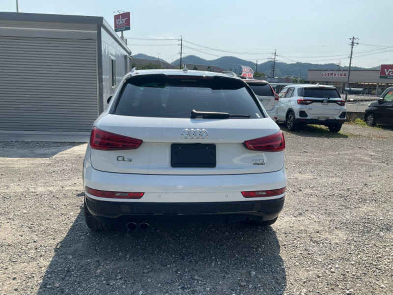 Q3