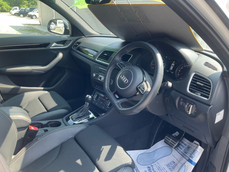 Q3