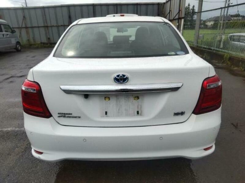 COROLLA AXIO