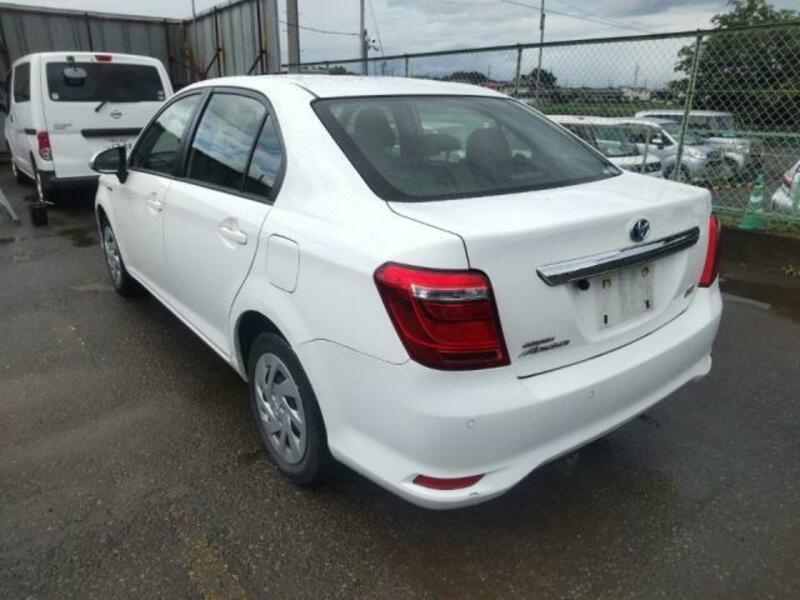 COROLLA AXIO