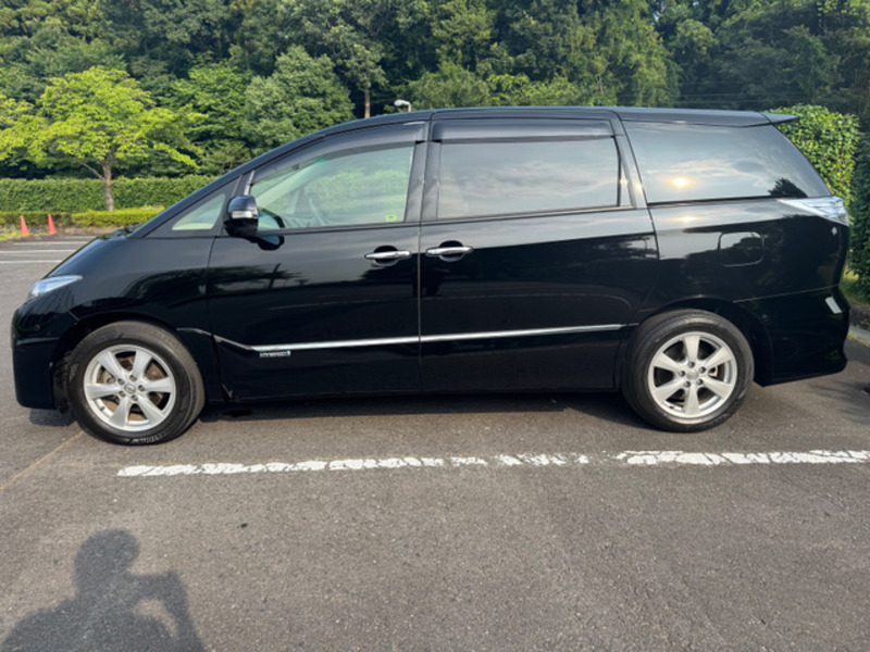ESTIMA HYBRID