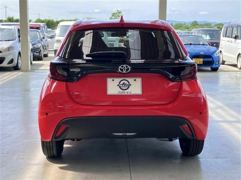 YARIS
