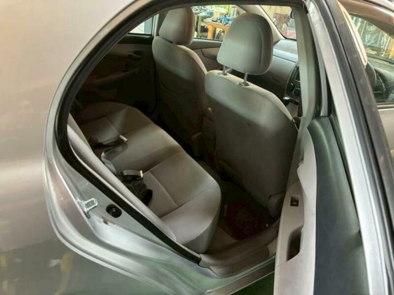 COROLLA AXIO