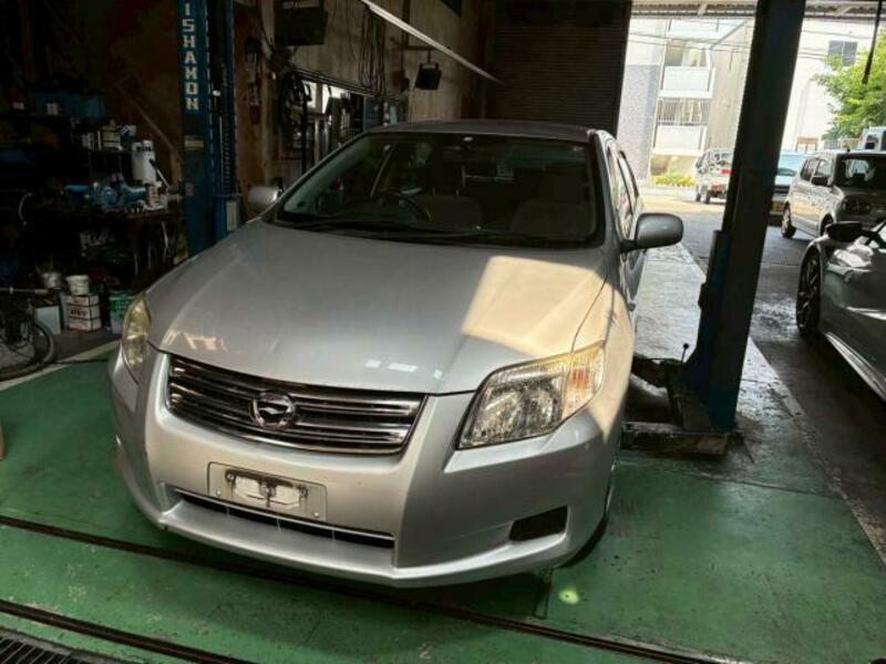 TOYOTA COROLLA AXIO
