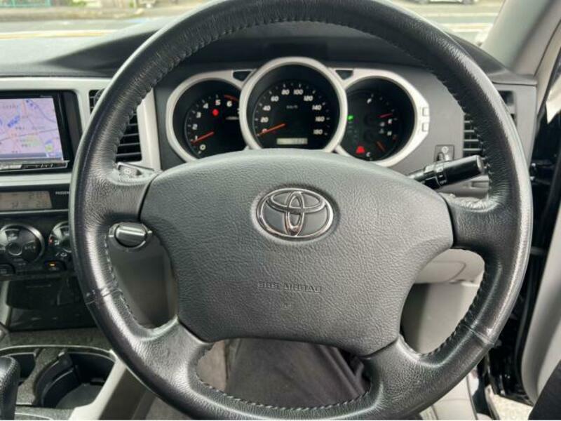 HILUX SURF