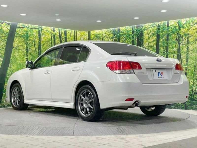 LEGACY B4