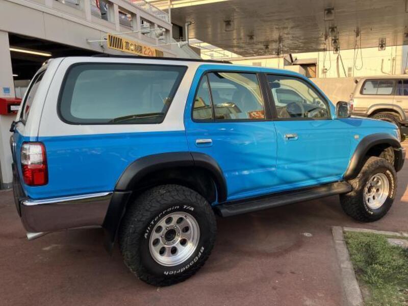 HILUX SURF