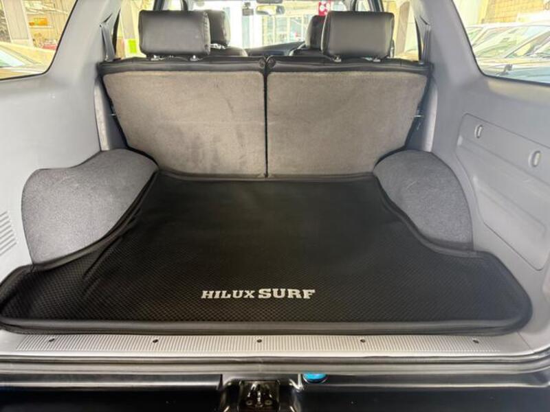 HILUX SURF