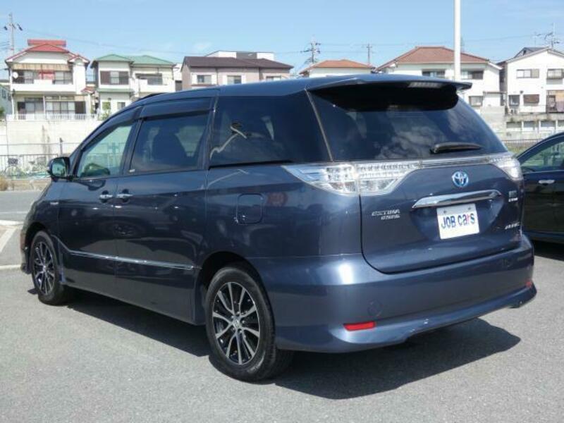 ESTIMA HYBRID