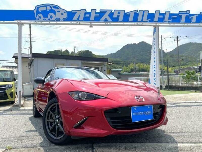 ROADSTER-0