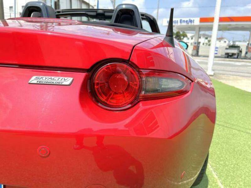 ROADSTER