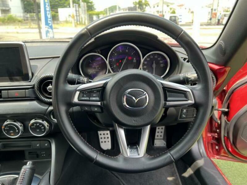 ROADSTER