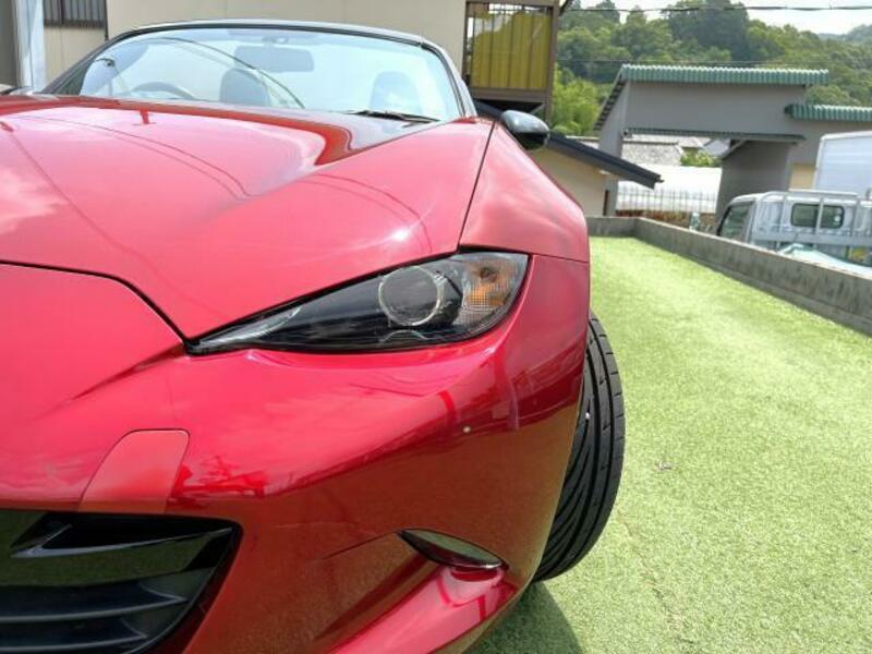 ROADSTER