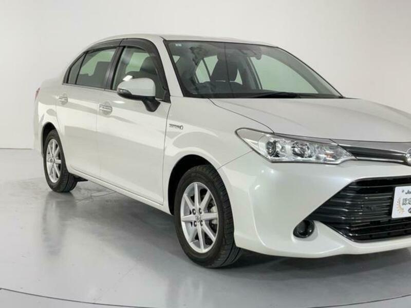 COROLLA AXIO