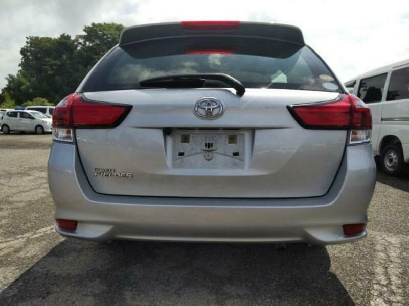 COROLLA FIELDER